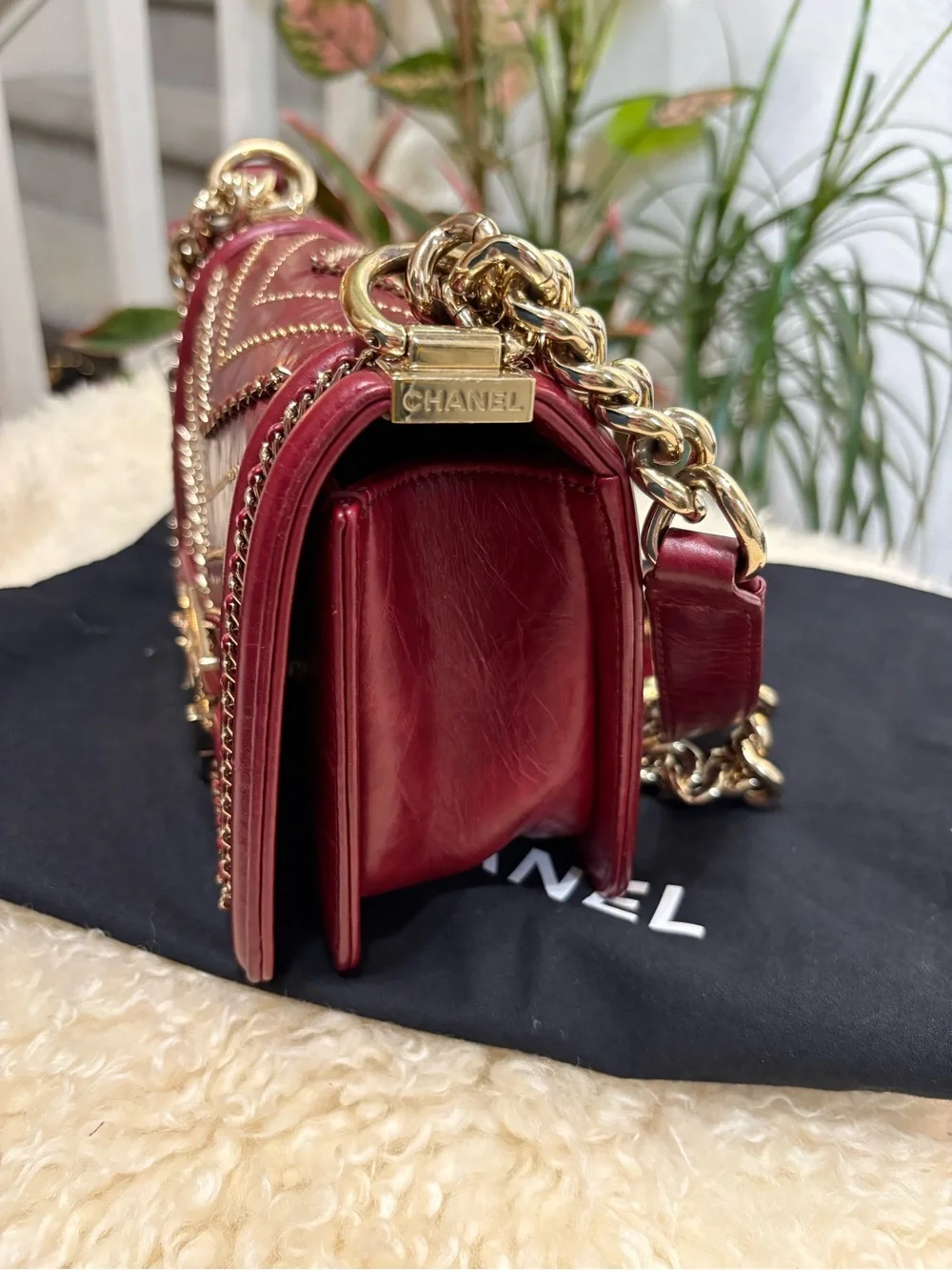 CHANEL Red Crumpled Calfskin Chevron Embellished Chain Boy Bag Small